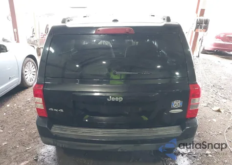 2014 Jeep Patriot Latitude из США, поврежденный, VIN 1C4NJRFBXED742759